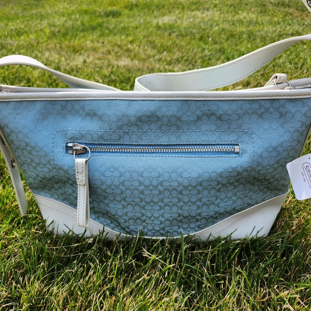 Coach *NWT* Blue and White Shoulder Bag with Quilted Texture
